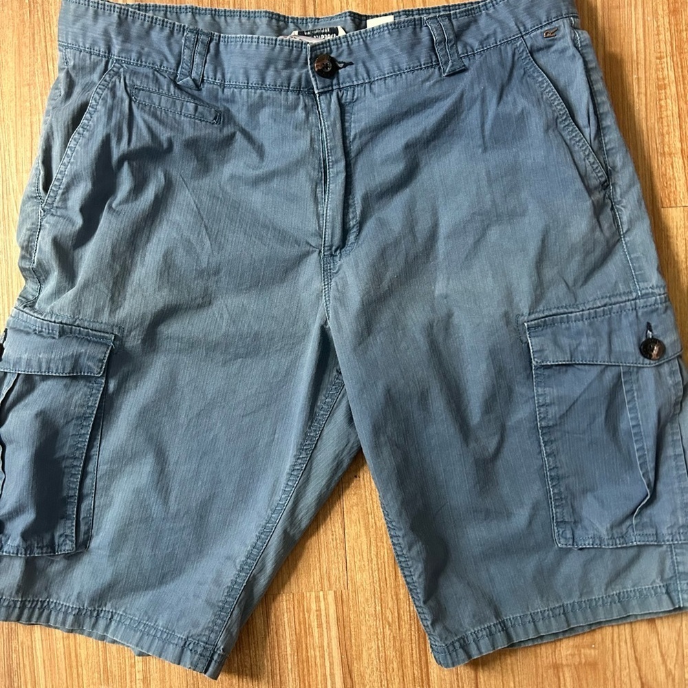 Regatta Blue Cargo Shorts for Men Sz 36